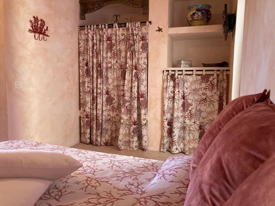 Dammuso - La Piccola Giara - Villa Pantelleria Luaran gambar