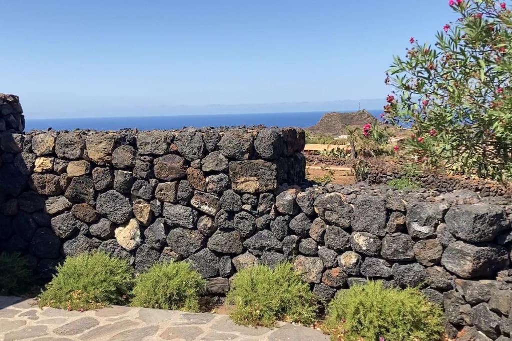 Dammuso - La Piccola Giara - Villa Pantelleria Luaran gambar